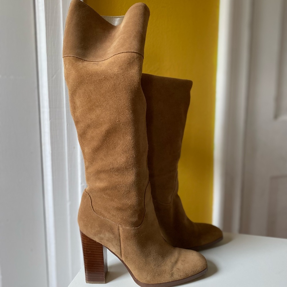 Marc Fisher size 8.5 - Knee high suede leather winter boots.